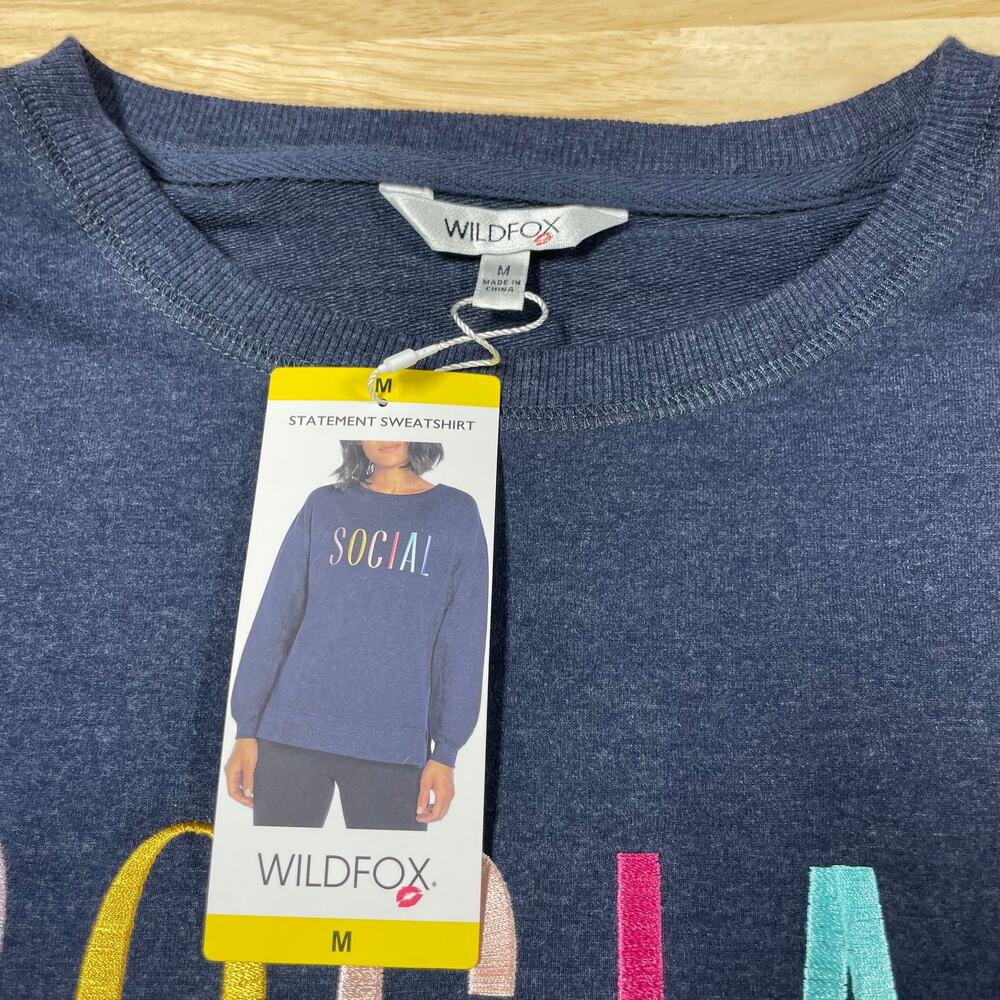 Wildfox NWT Navy Statement “Social” Sweatshirt Side Slits Drop Shoulder Size M - Picture 6 of 10